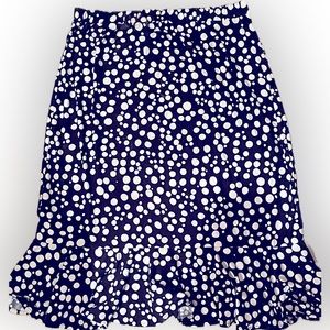 womens New York D.E.A. polka dot skirt. size medium.